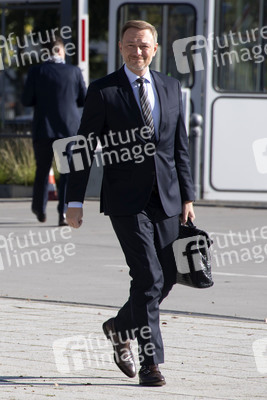 Gespräch zwischen SPD, Bündnis 90/Die Grünen und FDP in Berlin