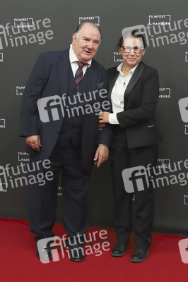 Filmpremiere 'Die Geschichte meiner Frau', Filmfest Hamburg 2021