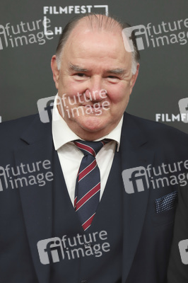 Filmpremiere 'Die Geschichte meiner Frau', Filmfest Hamburg 2021