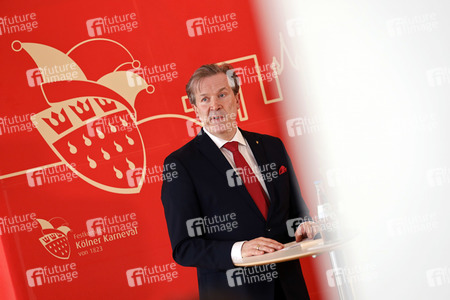 Pressekonferenz zur Vorstellung des designierten Dreigestirn 2022 in Köln