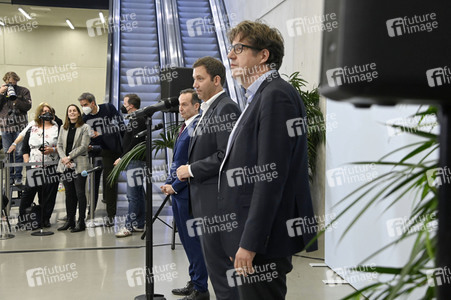 Pressestatement zum Gespräch zwischen SPD, Bündnis 90/Die Grünen und FDP in Berlin