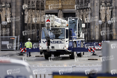 Abbau des Gerüsts am Kölner Dom