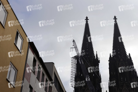 Abbau des Gerüsts am Kölner Dom