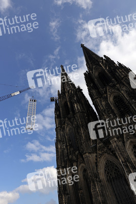 Abbau des Gerüsts am Kölner Dom