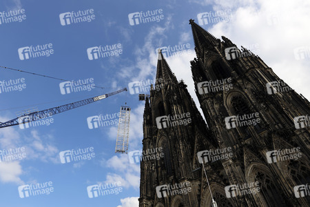 Abbau des Gerüsts am Kölner Dom