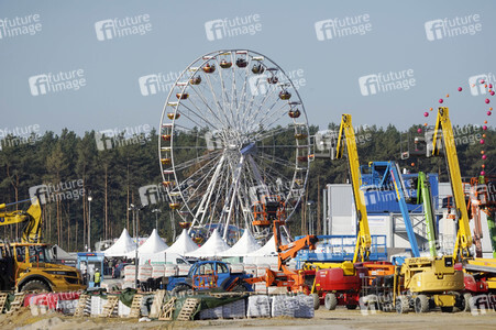 Tag der offenen Tür in der Tesla Gigafactory 4 in Grünheide