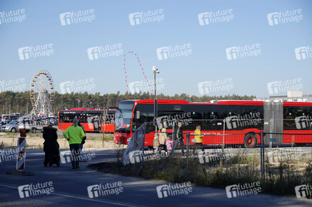 Tag der offenen Tür in der Tesla Gigafactory 4 in Grünheide