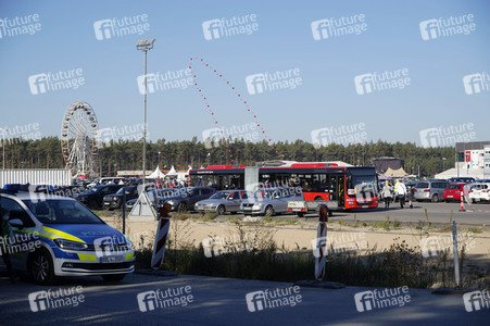Tag der offenen Tür in der Tesla Gigafactory 4 in Grünheide