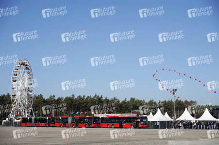 Tag der offenen Tür in der Tesla Gigafactory 4 in Grünheide