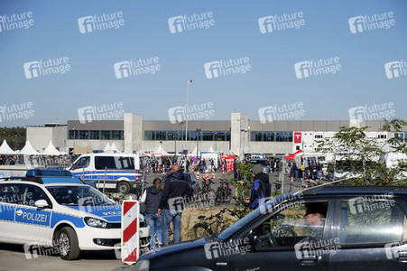 Tag der offenen Tür in der Tesla Gigafactory 4 in Grünheide