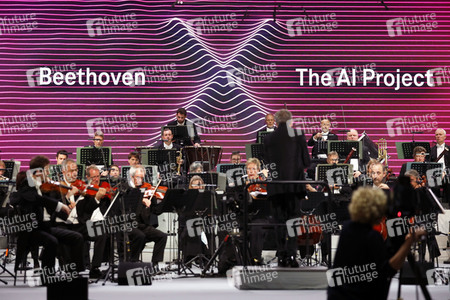 Pressetermin zur erstmals vollendeten 10. Sinfonie Beethovens in Bonn