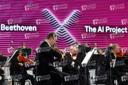 Pressetermin zur erstmals vollendeten 10. Sinfonie Beethovens in Bonn