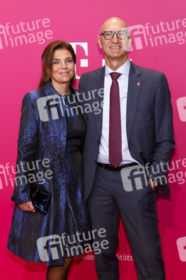 Beethoven X - The AI Project in Bonn