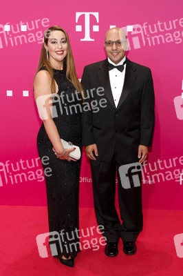 Beethoven X - The AI Project in Bonn