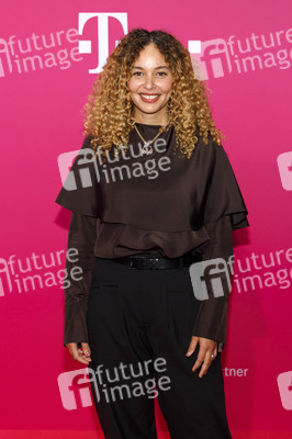 Beethoven X - The AI Project in Bonn