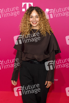 Beethoven X - The AI Project in Bonn