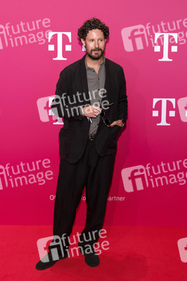 Beethoven X - The AI Project in Bonn