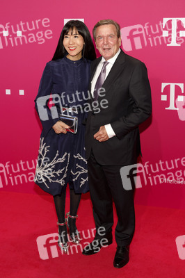 Beethoven X - The AI Project in Bonn