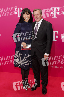 Beethoven X - The AI Project in Bonn