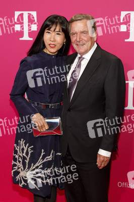 Beethoven X - The AI Project in Bonn