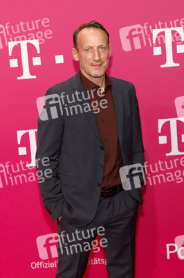 Beethoven X - The AI Project in Bonn