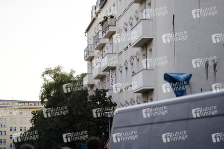 Demonstration gegen Räumung vom Wagencamp 'Köpi' in Berlin