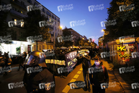 Demonstration gegen Räumung vom Wagencamp 'Köpi' in Berlin