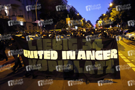 Demonstration gegen Räumung vom Wagencamp 'Köpi' in Berlin