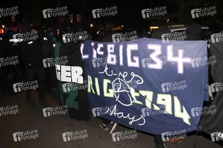 Demonstration gegen Räumung vom Wagencamp 'Köpi' in Berlin
