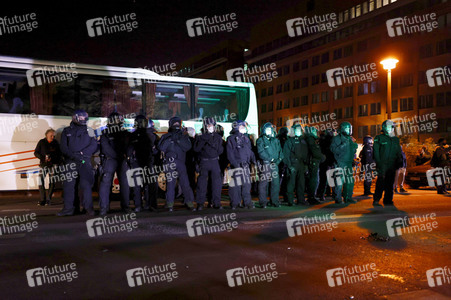 Demonstration gegen Räumung vom Wagencamp 'Köpi' in Berlin