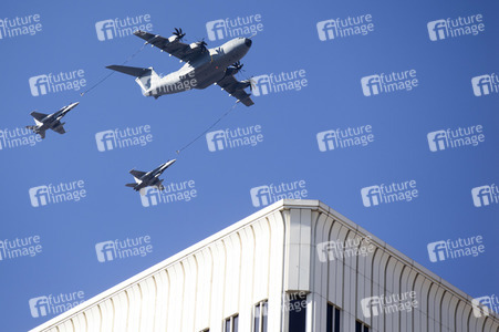 Militärparade zum spanischen Nationalfeiertag in Madrid