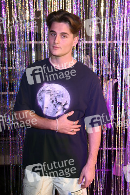 In Private 'Broken But Still Dazzling' Launch Event in Berlin