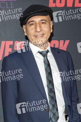Filmpremiere 'Love on the Rock' in Universal City