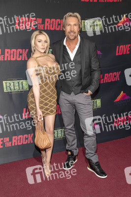 Filmpremiere 'Love on the Rock' in Universal City