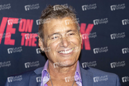 Filmpremiere 'Love on the Rock' in Universal City