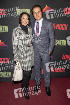 Filmpremiere 'Love on the Rock' in Universal City