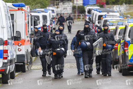 Räumung des Wagencamps 'Köpi' in Berlin