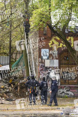 Räumung des Wagencamps 'Köpi' in Berlin