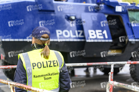 Räumung des Wagencamps 'Köpi' in Berlin