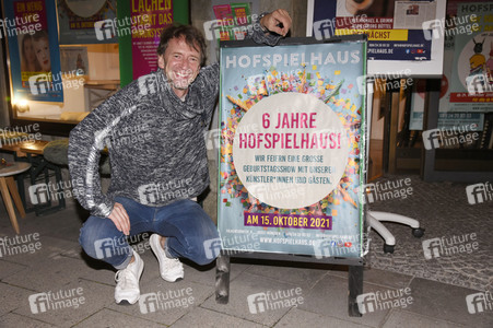 6 Jahre Hofspielhaus in München