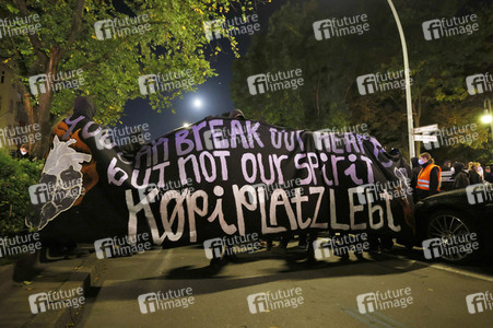 Demonstration gegen die Räumung des Wagencamps 'Köpi' in Berlin