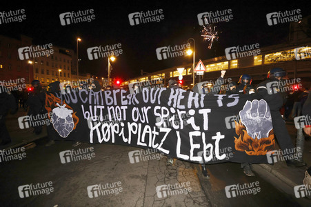 Demonstration gegen die Räumung des Wagencamps 'Köpi' in Berlin