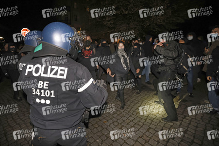 Demonstration gegen die Räumung des Wagencamps 'Köpi' in Berlin