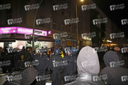 Demonstration gegen die Räumung des Wagencamps 'Köpi' in Berlin
