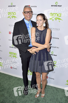 EMA Awards 2021 in Los Angeles