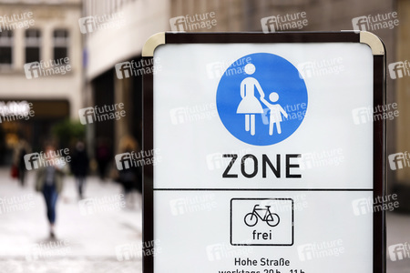 Symbolfoto Fußgängerzone