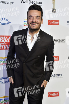 Goldene Bild der Frau 2021 in Hamburg