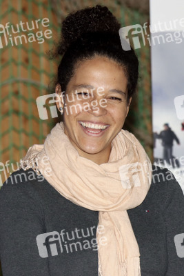 Philipp Lahm und Celia Sasic besuchen Eliteschule des Fußballs in Hamburg