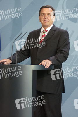 Pressestatement von Gerhard Schröder in Berlin