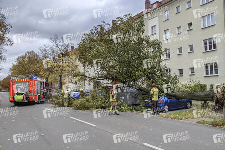 Sturmschäden durch Sturmtief Ignatz in Berlin